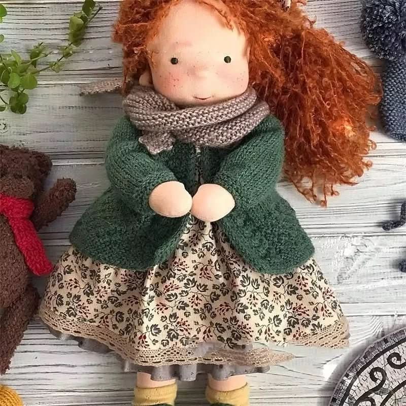 Aurora Waldorf-dockset — handgjord texturerad figur med tillbehör