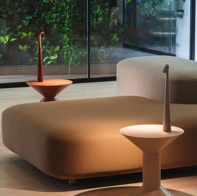 Φορητό επιτραπέζιο φωτιστικό με ρυθμιζόμενη φωτεινότητα, συμπαγές πλαίσιο, μοντέρνο στυλ