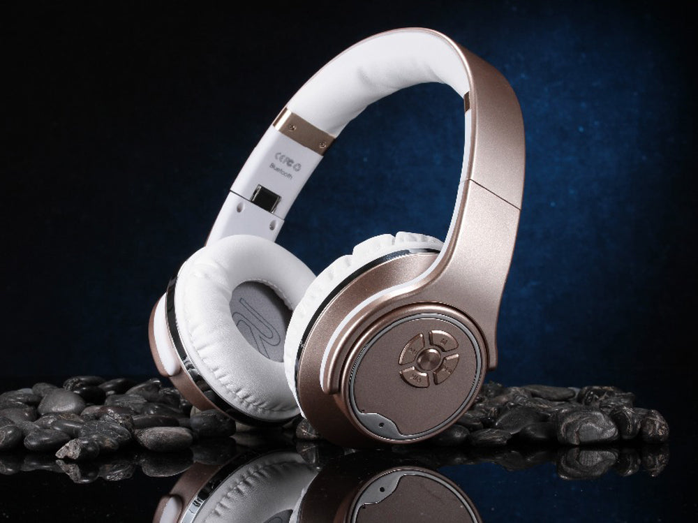 Adjustable Noise-Cancelling Headphones Built-In Speaker Configuration