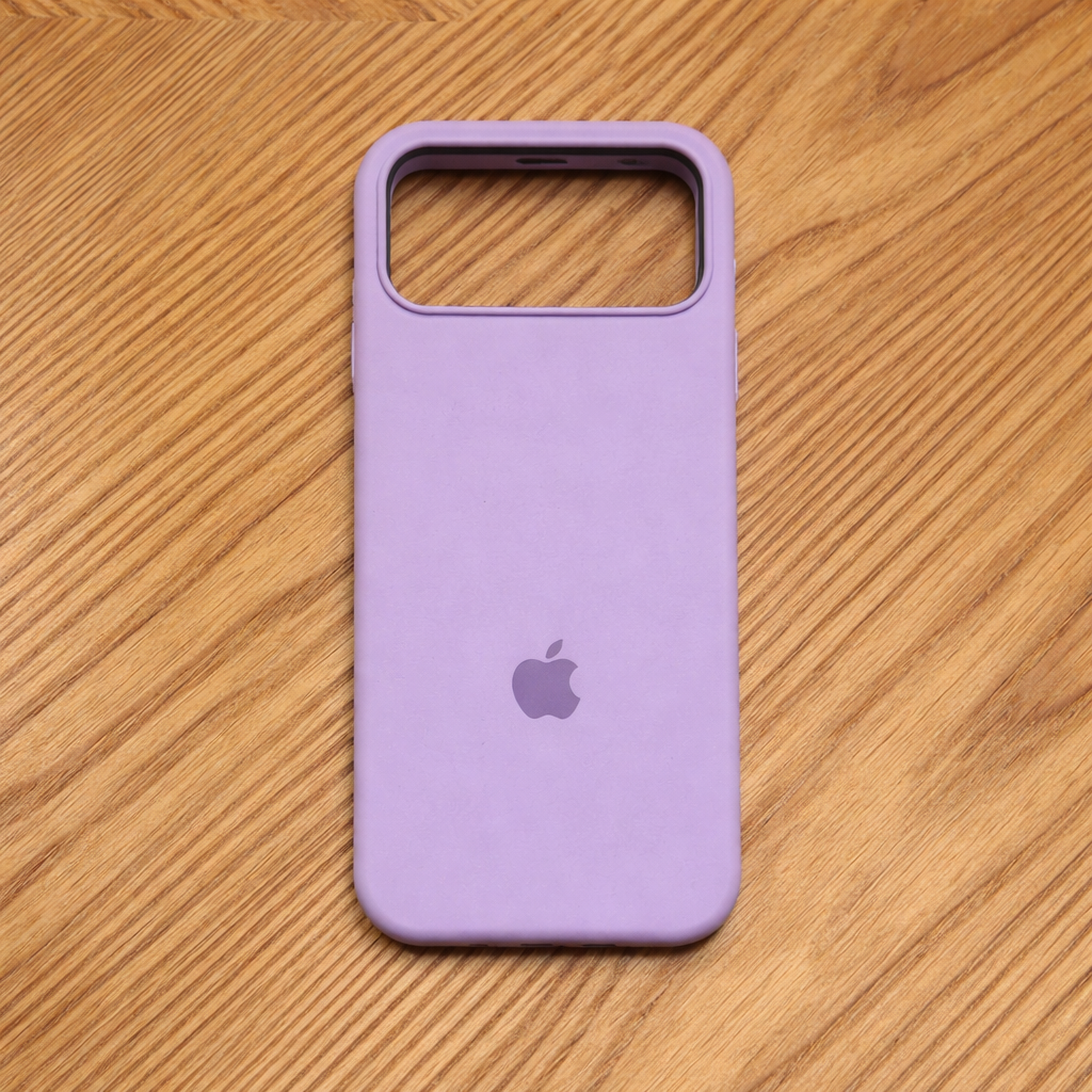 Silicone Case with Soft-Touch Finish - Slim & Shockproof - For iPhone | ribuella