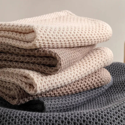 Ultra Soft Microfiber Cleaning Cloths - Reusable & Lint-Free | ribuella