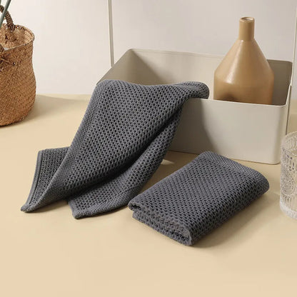 Ultra Soft Microfiber Cleaning Cloths - Reusable & Lint-Free | ribuella