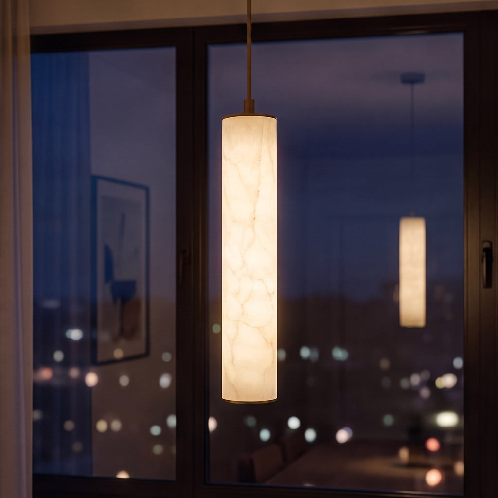 Moderní alabastrový lustr se závěsnou konstrukcí, nastavitelnou výškou a LED osvětlením | ribuella