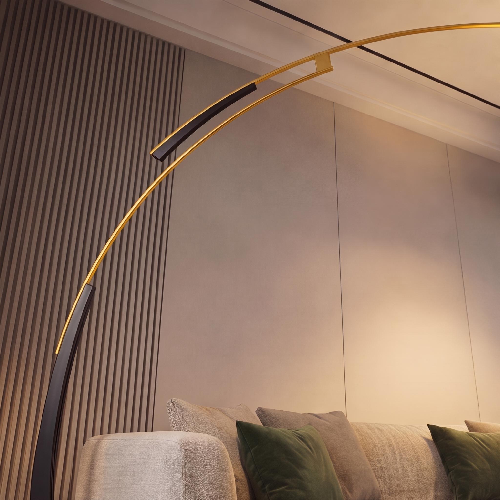 Moderní oblouková stojací lampa s nastavitelným železným tělem, měkkým látkovým stínidlem a světlem napájeným přes USB | ribuella