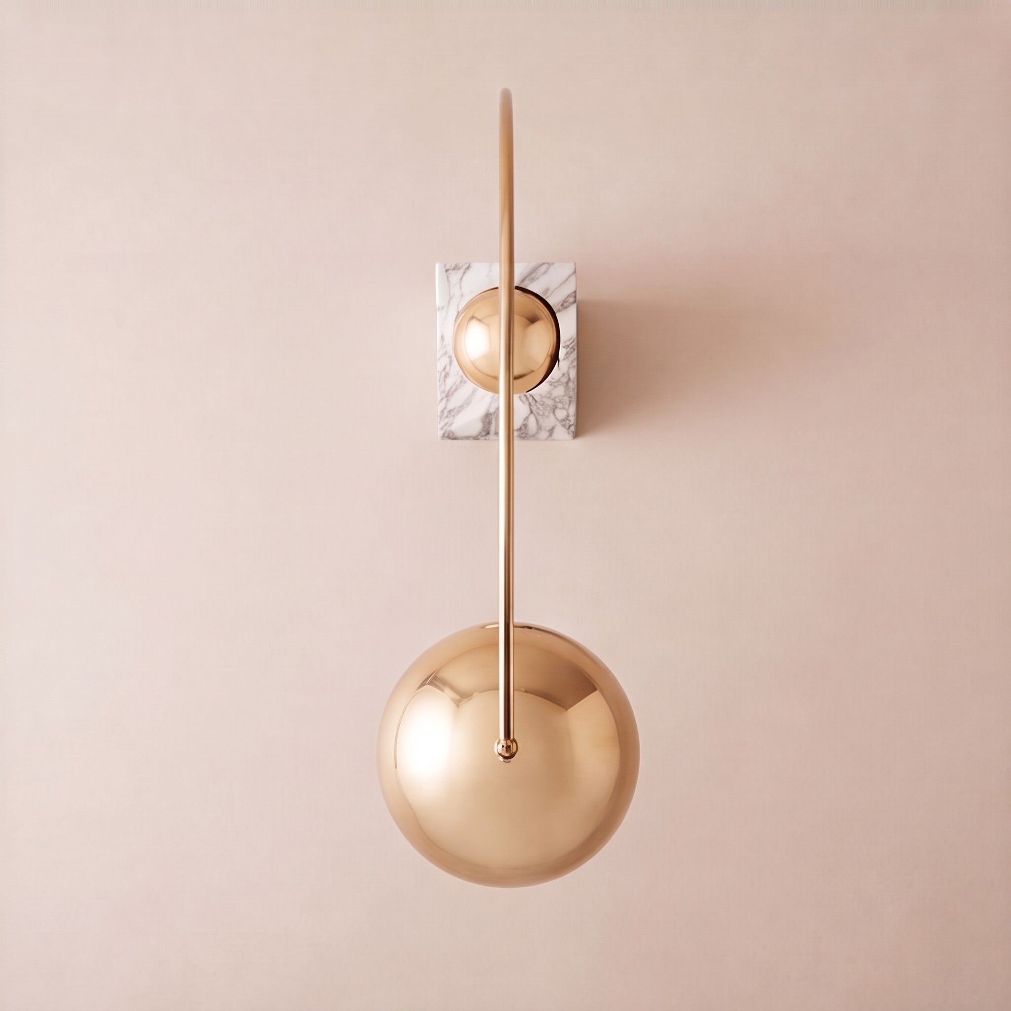 Moderne Stehleuchte mit verstellbarer Höhe, goldfarbenem Marmorsockel und LED-Beleuchtung, 60-72 Inch | ribuella