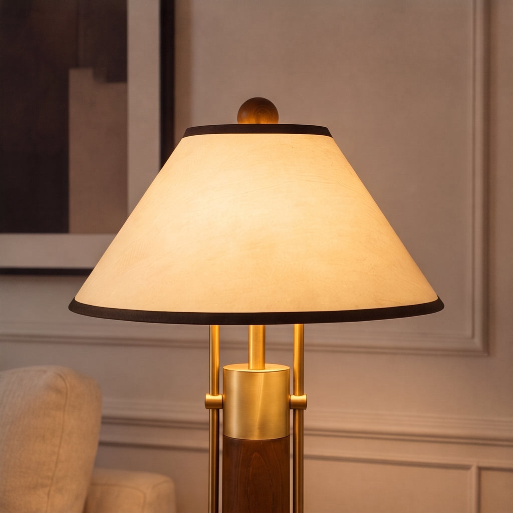 Moderne Tischlampe mit Stoffschirm und Korpus aus Massivholz für den Innenbereich, LED-kompatibel | ribuella