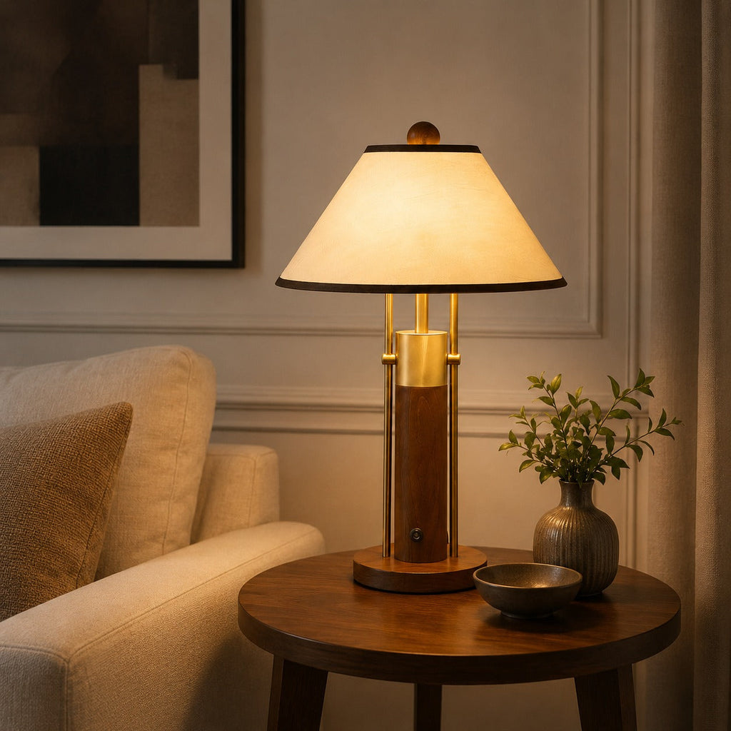 Moderne Tischlampe mit Stoffschirm und Korpus aus Massivholz für den Innenbereich, LED-kompatibel | ribuella