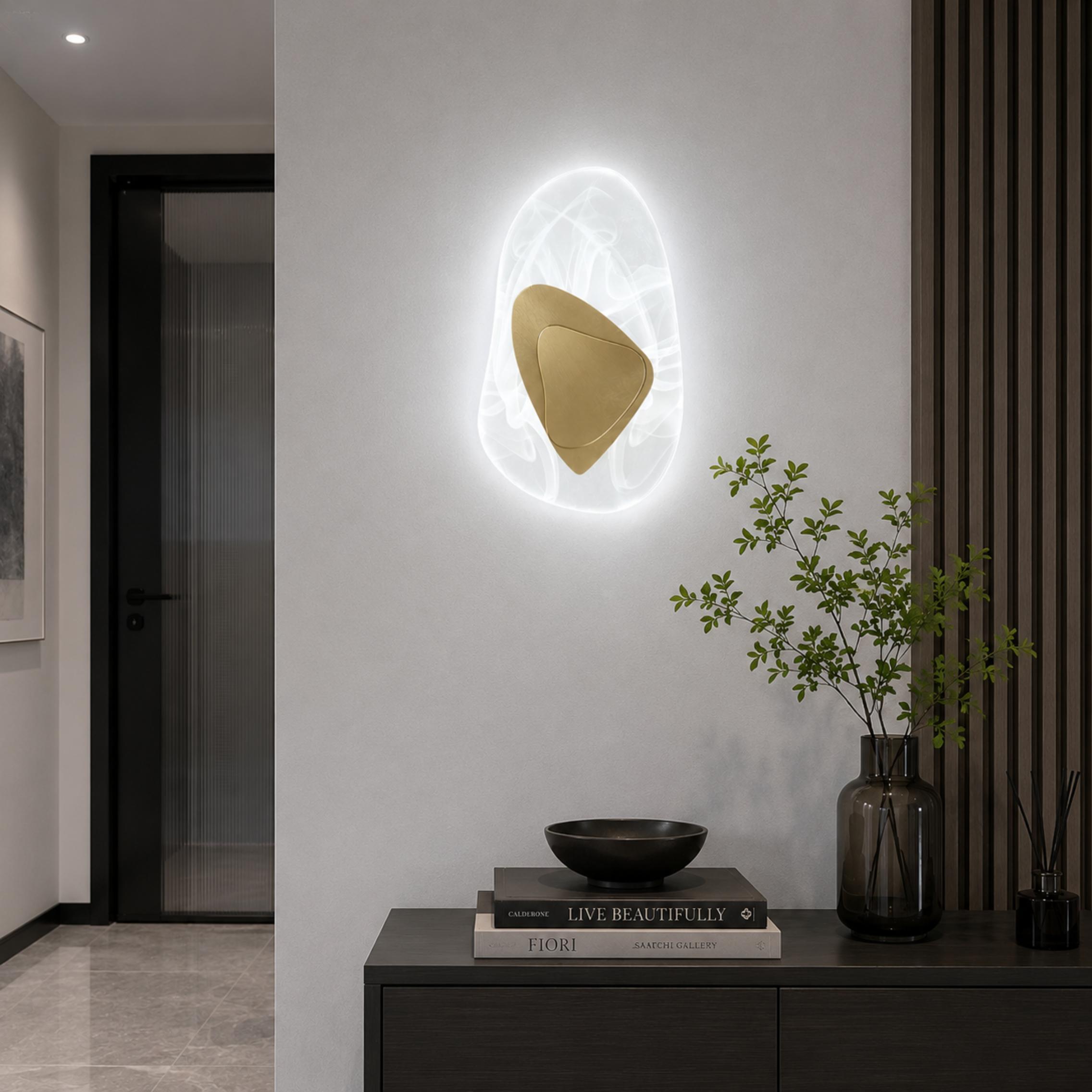 Moderne Wandleuchte zur Wandmontage aus Eisen und Kristall mit verstellbarem LED-Licht, warmweiß und kaltweiß | ribuella