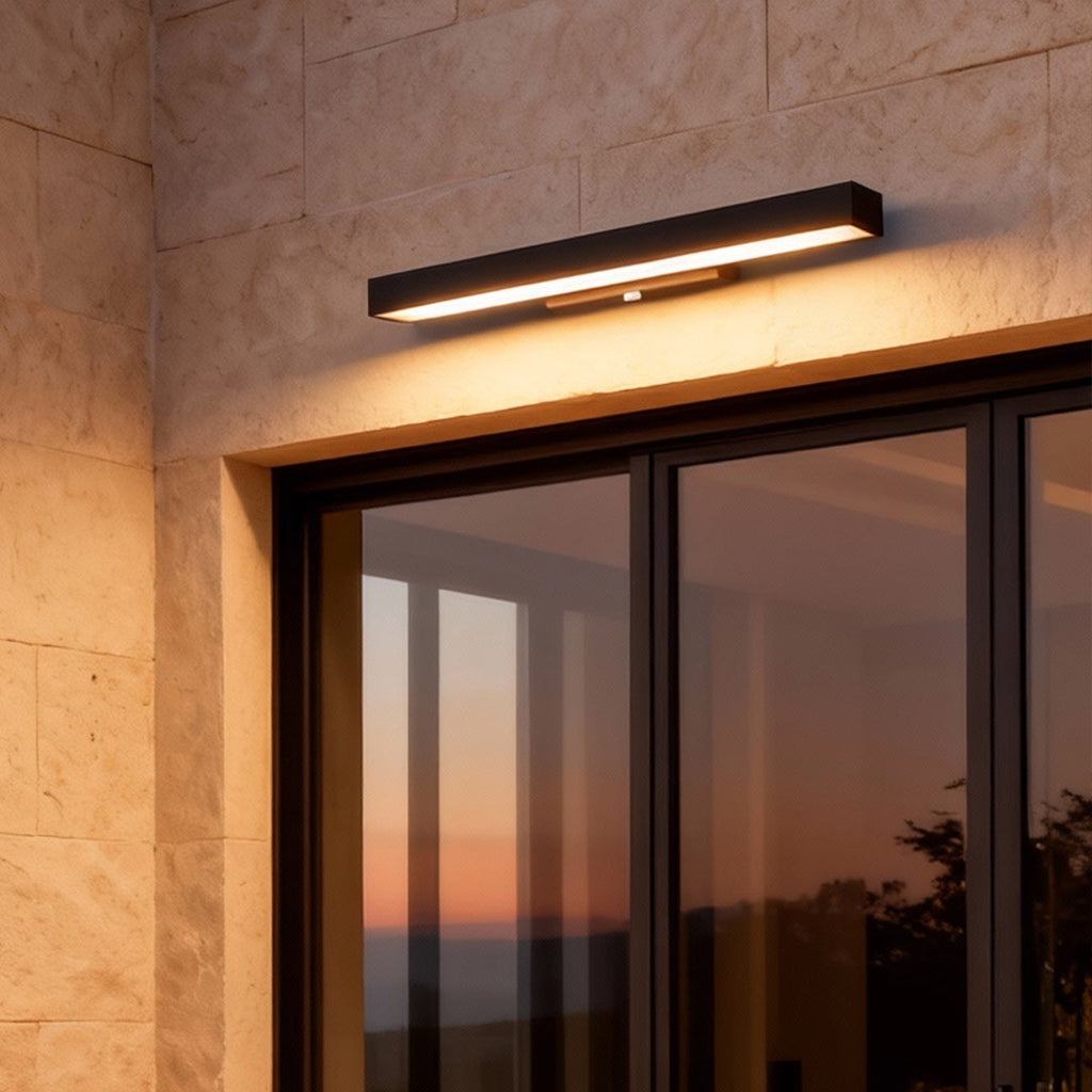 Moderne Außenwandleuchte mit LED-Bewegungsmelder, wandmontiert, schwarz, aus Edelstahl, rechteckig, 4000 K, IP65 | ribuella