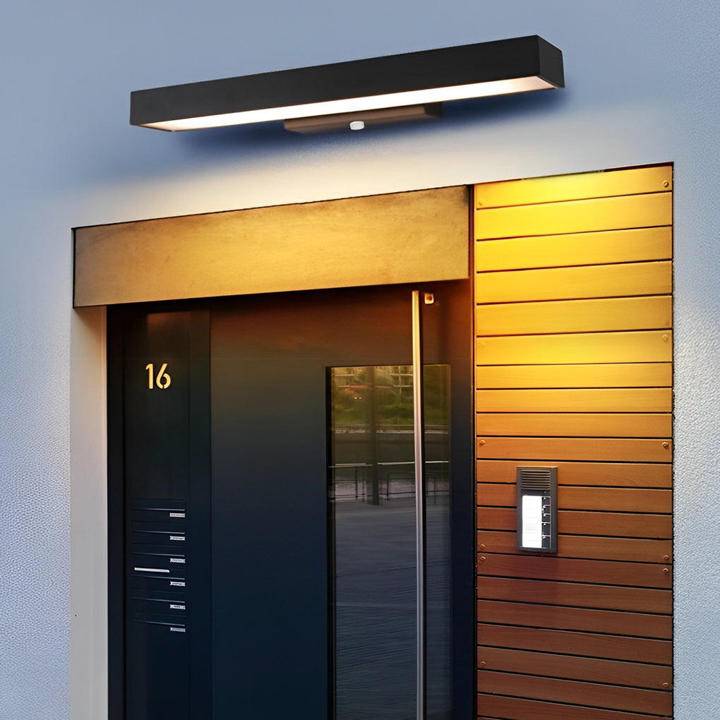 Moderne Außenwandleuchte mit LED-Bewegungsmelder, wandmontiert, schwarz, aus Edelstahl, rechteckig, 4000 K, IP65 | ribuella