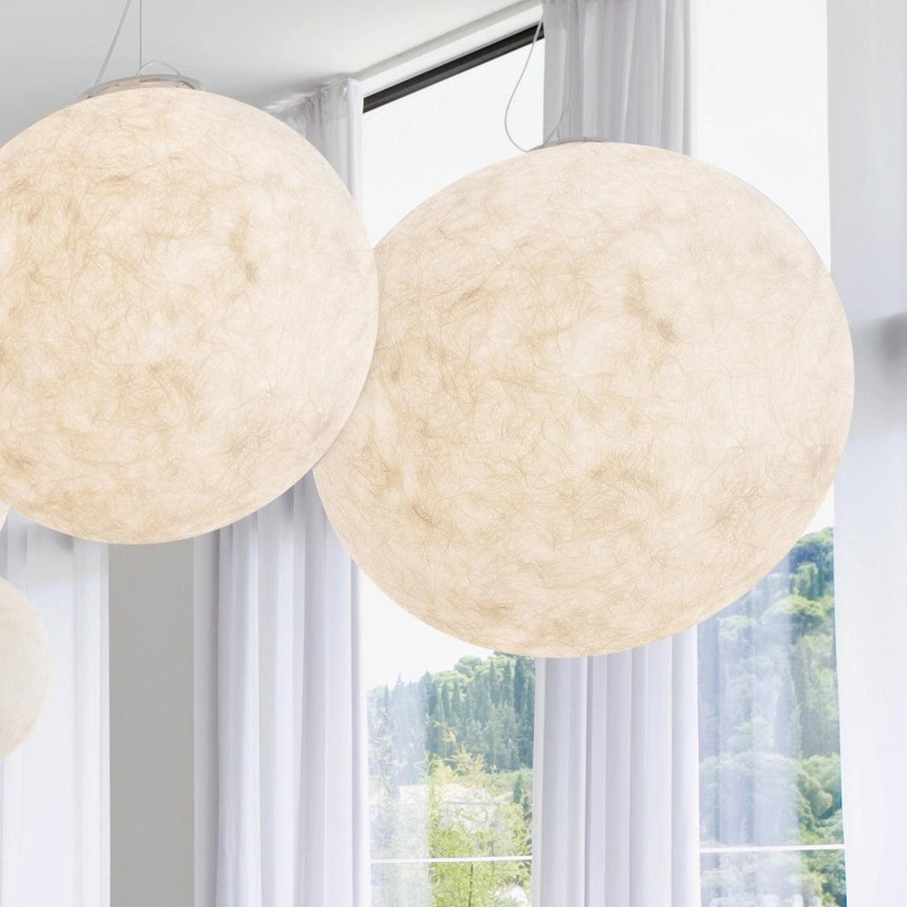 Lunara hvit måneformet pendellampe, størrelser fra 25 til 100 cm