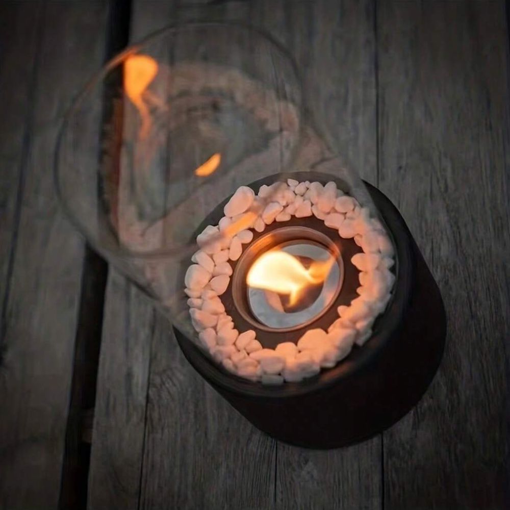 Everlasting Flame Oil Lamp — Elegant Glass Cylinder Exuding Classic Glow
