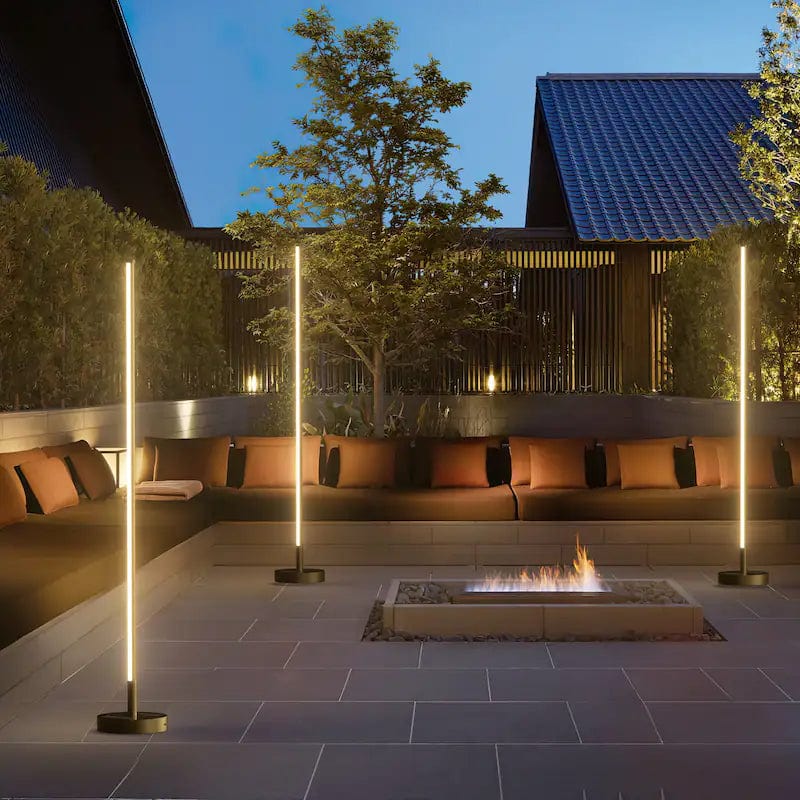 SolaraLumen Outdoor Solar Floor Lamp, Durable Iron And Aluminum