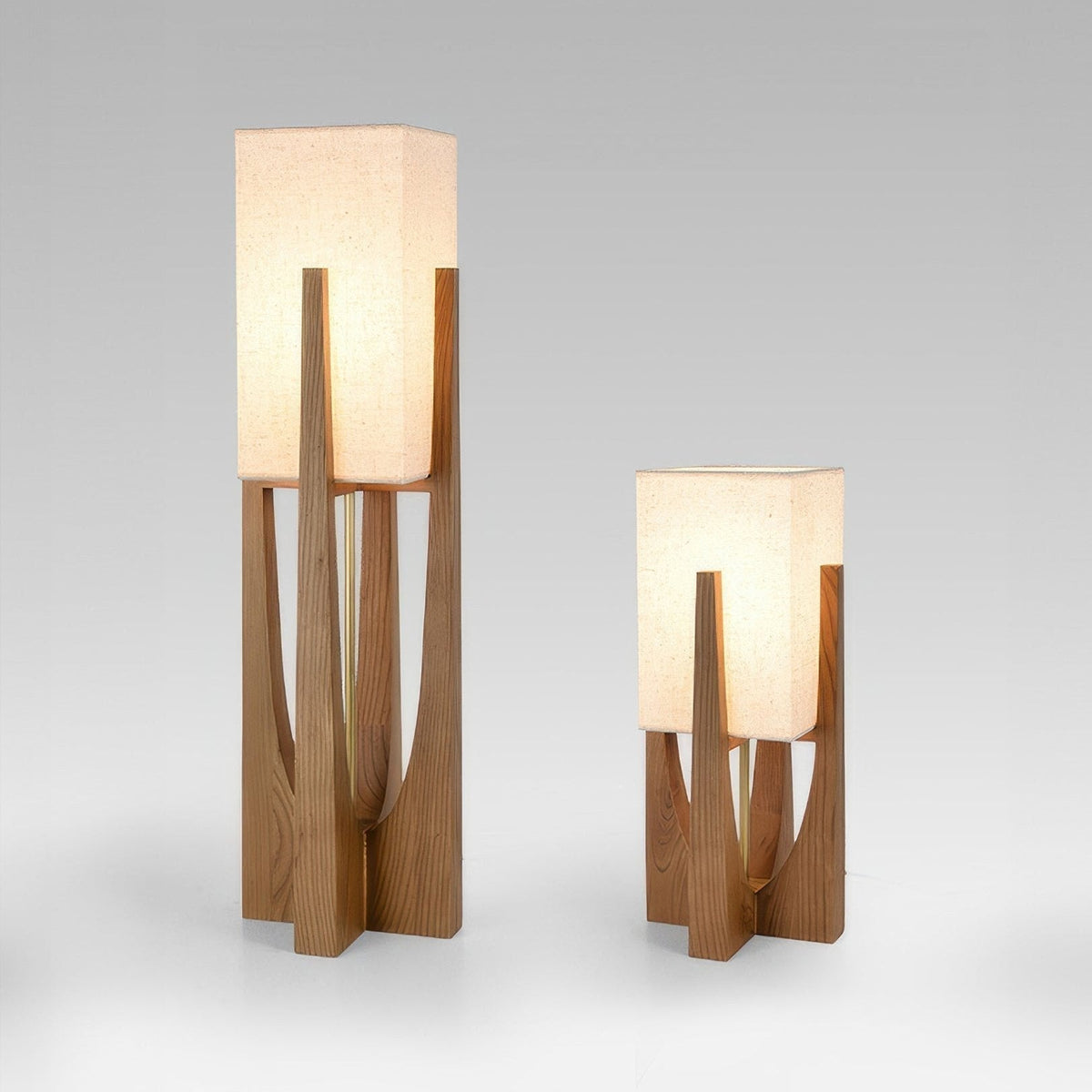 Lampadaire Kirrea en noyer massif, design japonais tricolore