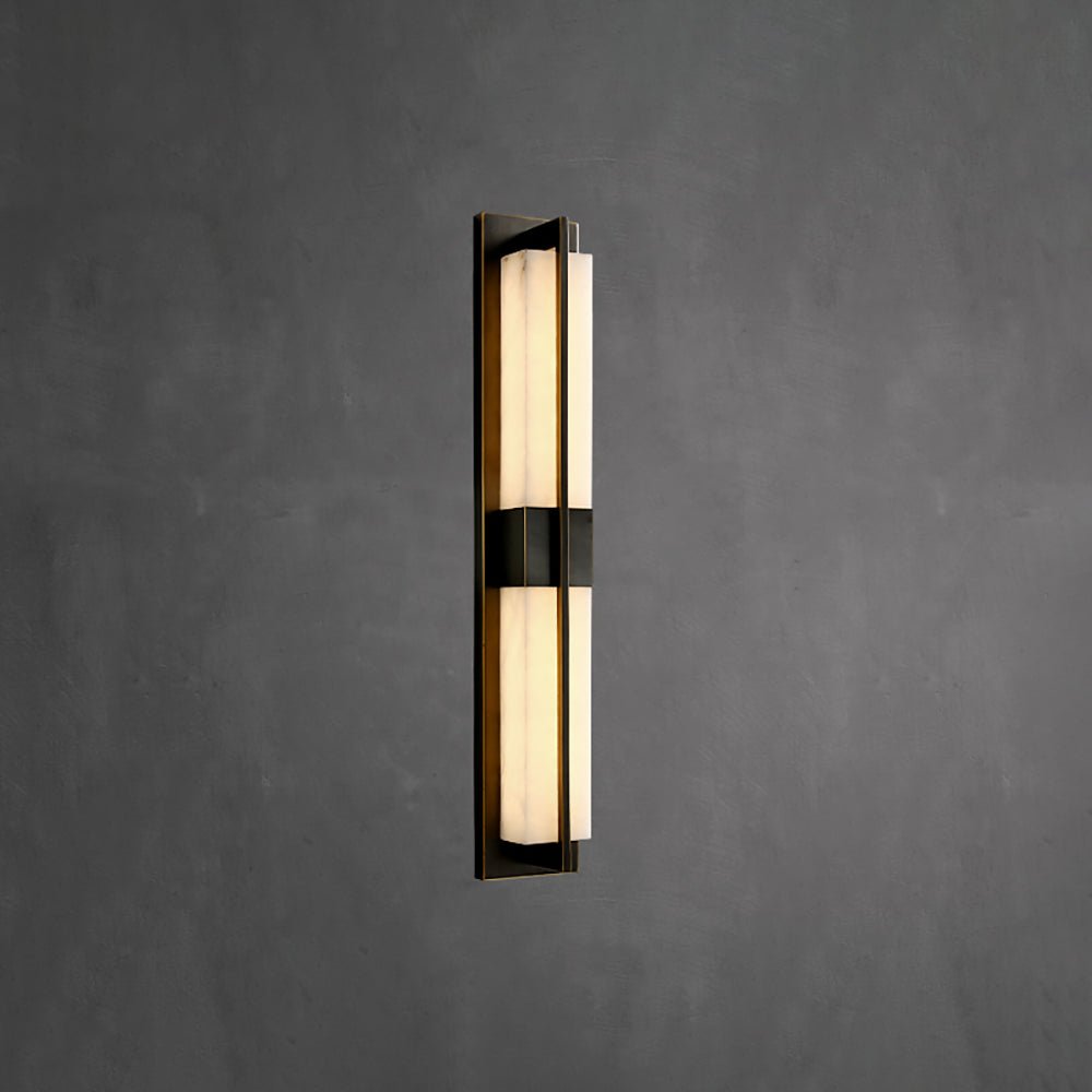 Applique murale Caspian en albâtre et laiton, luminaire à LED intégrée