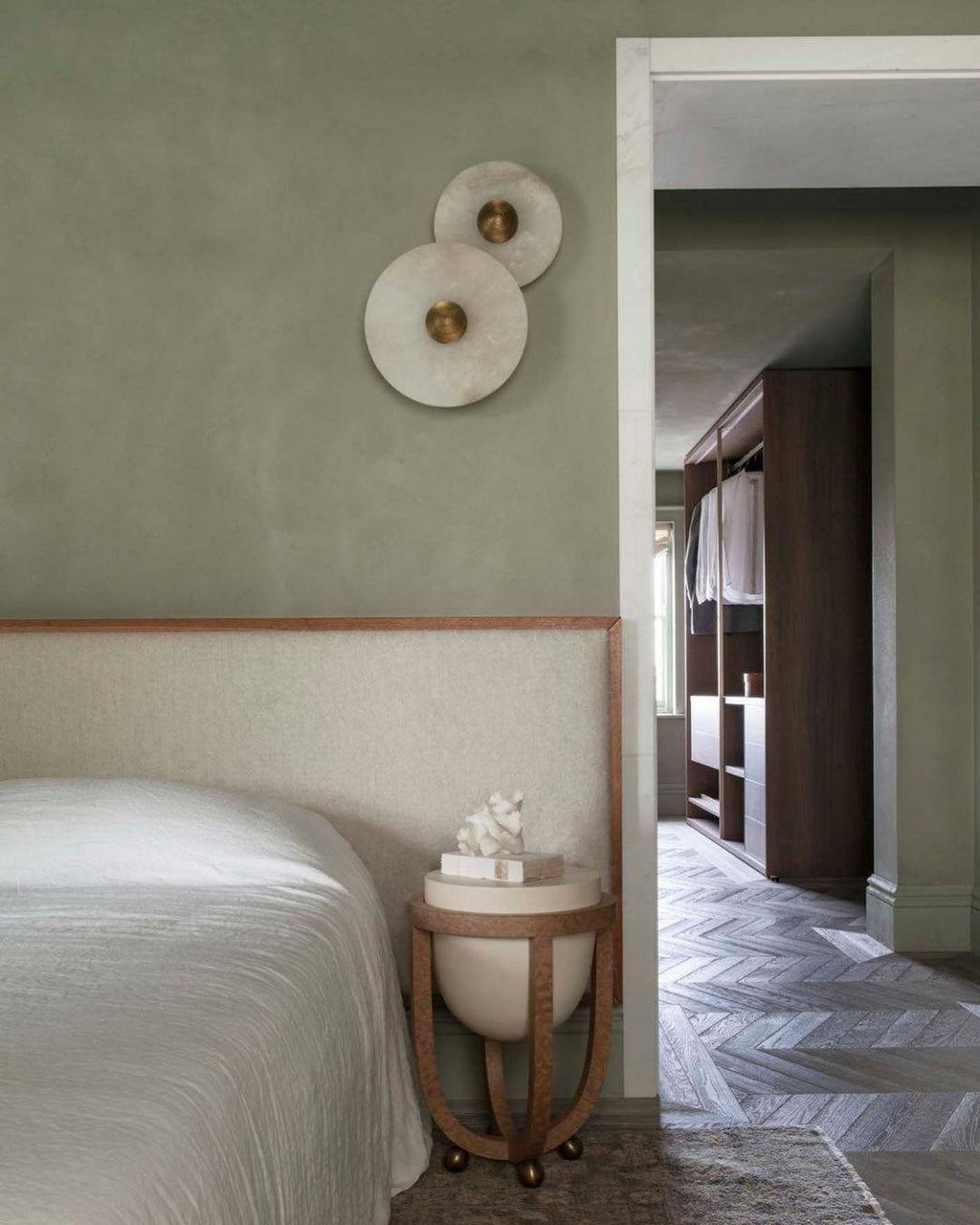Decorative Round LED Wall Light, Gentle Flush Mount Fixture
