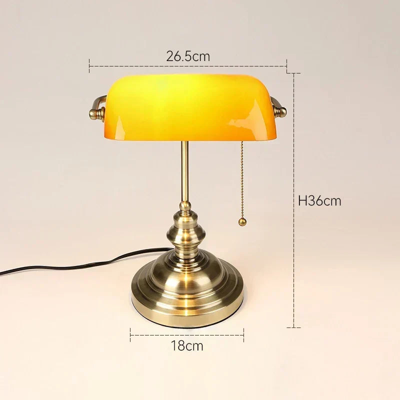 Solara Vintage Green Banker Desk Lamp With Timeless Classic Style