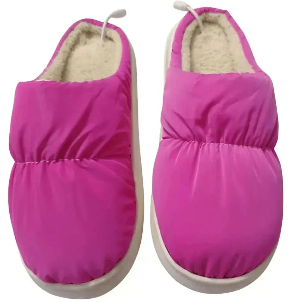 Chaussons chauffants électriques ThermaStride — Doublure moelleuse, chaleur rapide