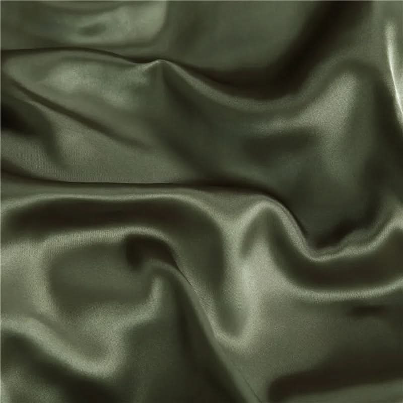 Aurora Luxury Silk Duvet Cover — Year-Round Temperature Control
