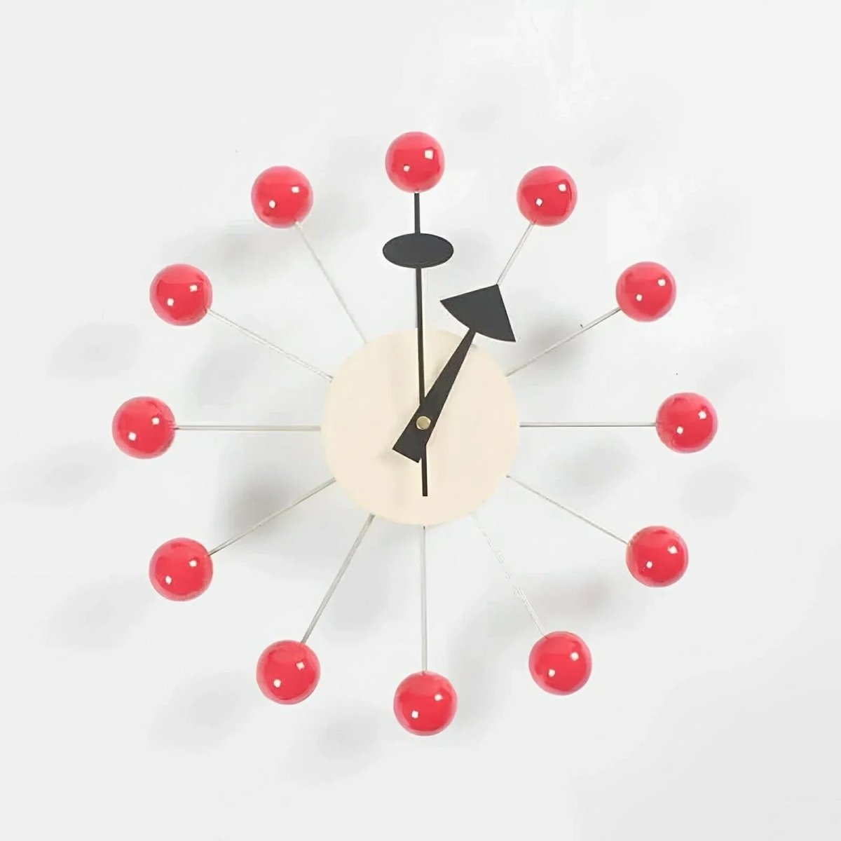 Luminara 32 Cm Metal Sunburst Wall Clock — Silent Quartz