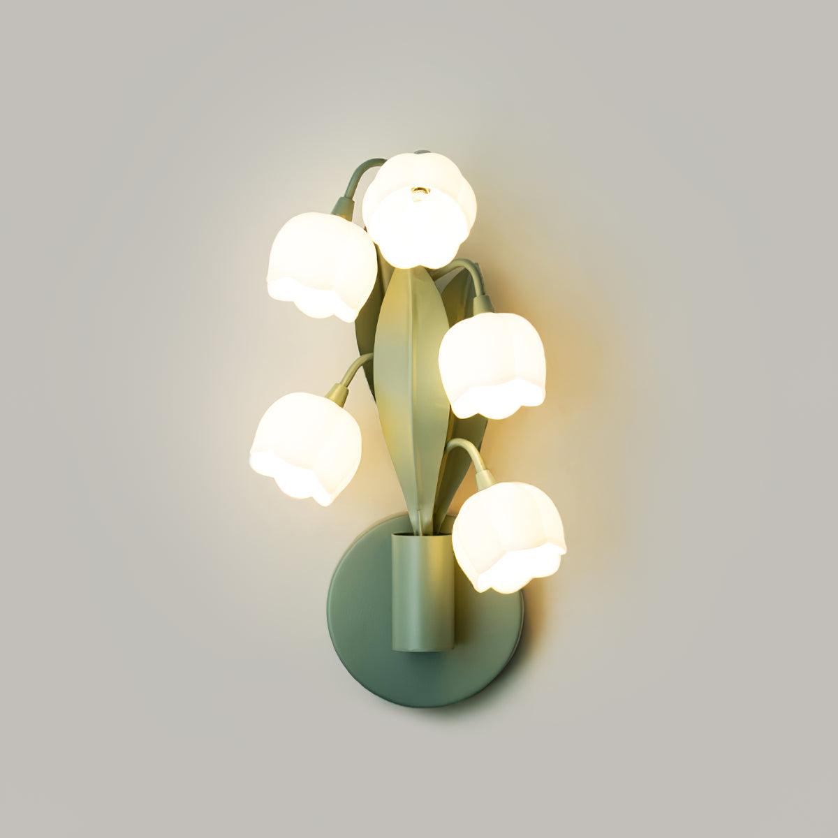 Aelis inomhusvägglampa med orkidé och naturtrogna gröna blad