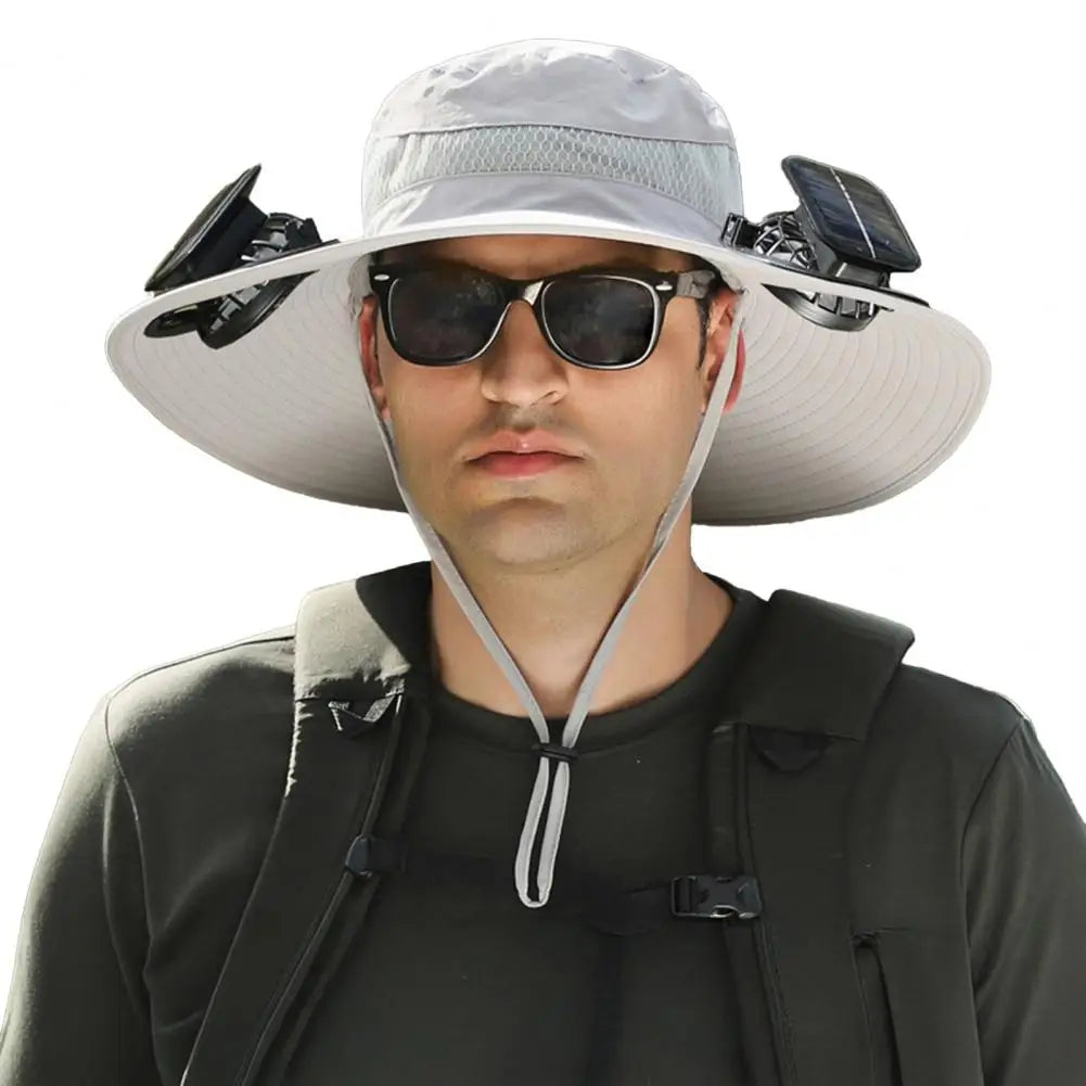 Chapeau solaire à larges bords avec deux ventilateurs de refroidissement, ventilation de l'air au niveau du front et du cou