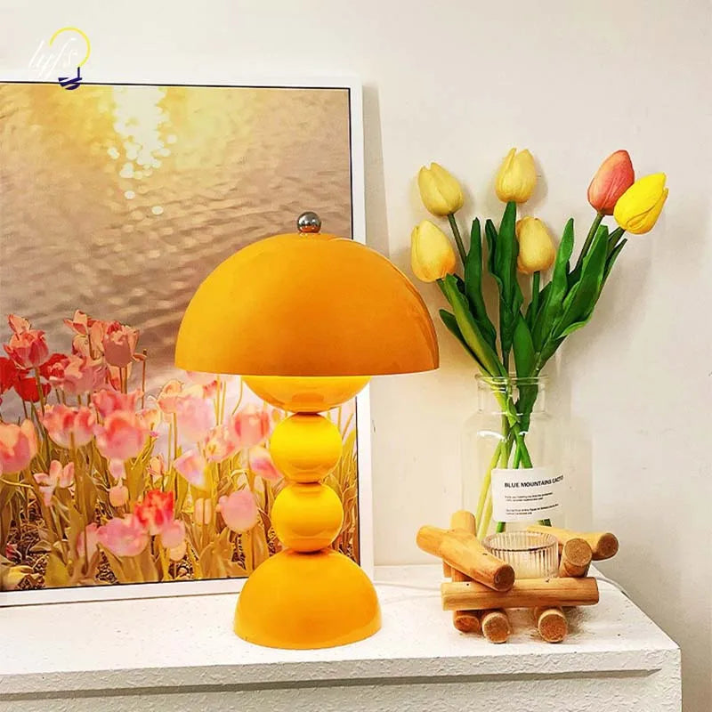 Aureo dimbar LED-bordlampe med 3 fargetemperaturer