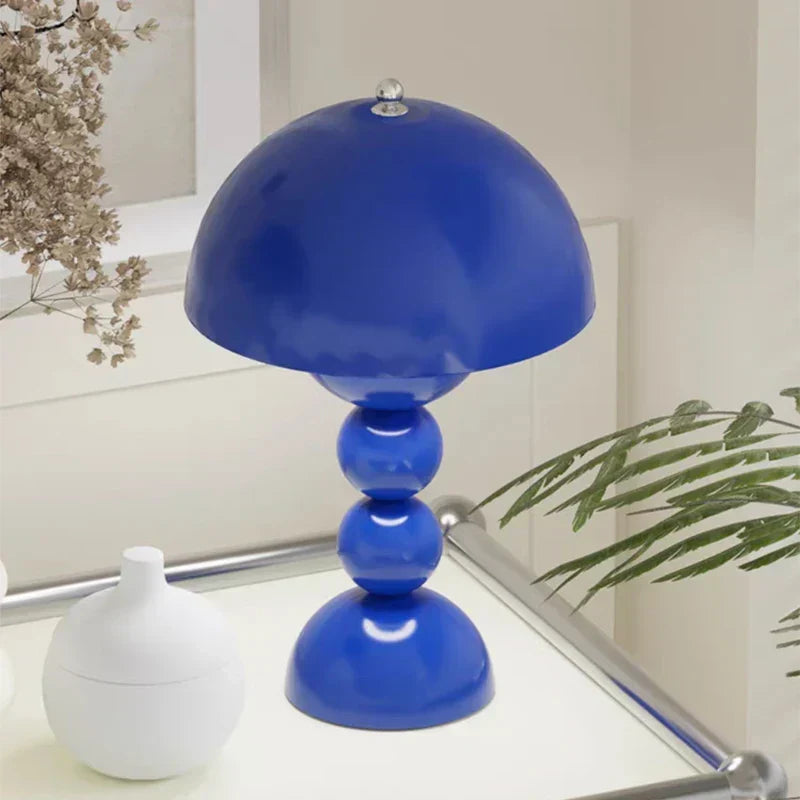 Aureo dimbar LED-bordlampe med 3 fargetemperaturer