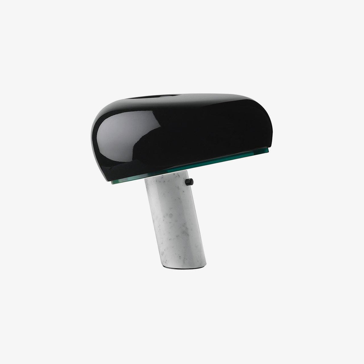 Lampe de table Vestra en marbre, réflecteur en métal émaillé, base en marbre de Carrare
