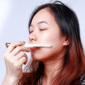 シルケングロウ フェイス用ムダ毛処理器 – 手軽に使えるグルーミングツール | ribuella