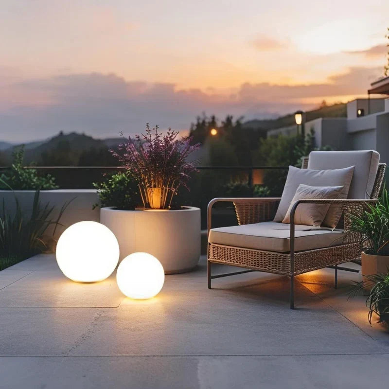 Spherical LED Garden Light 16 Colour Changing Bulb Weather Resistant Remote Control