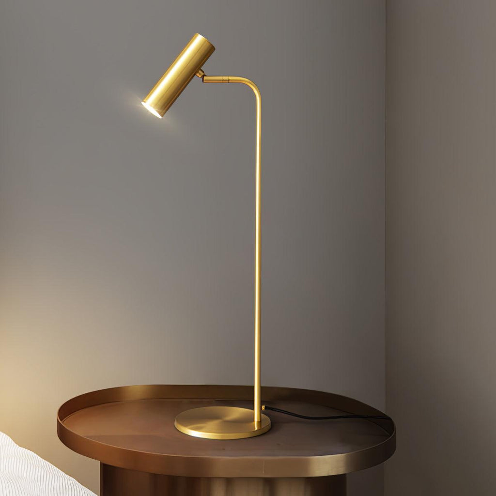 Lampada da tavolo Aurelan in ottone satinato, testa cilindrica orientabile
