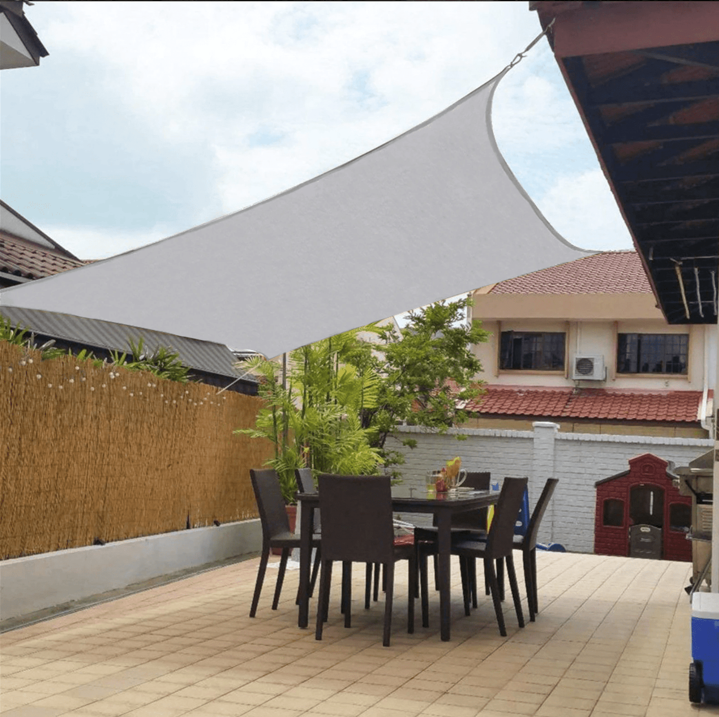 Triangular Outdoor Canopy for Patios and Decks | ribuella