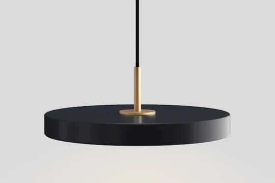 AstraDrift gömb alakú LED függőlámpa, modern, fémből készült szoborszerű kialakítással