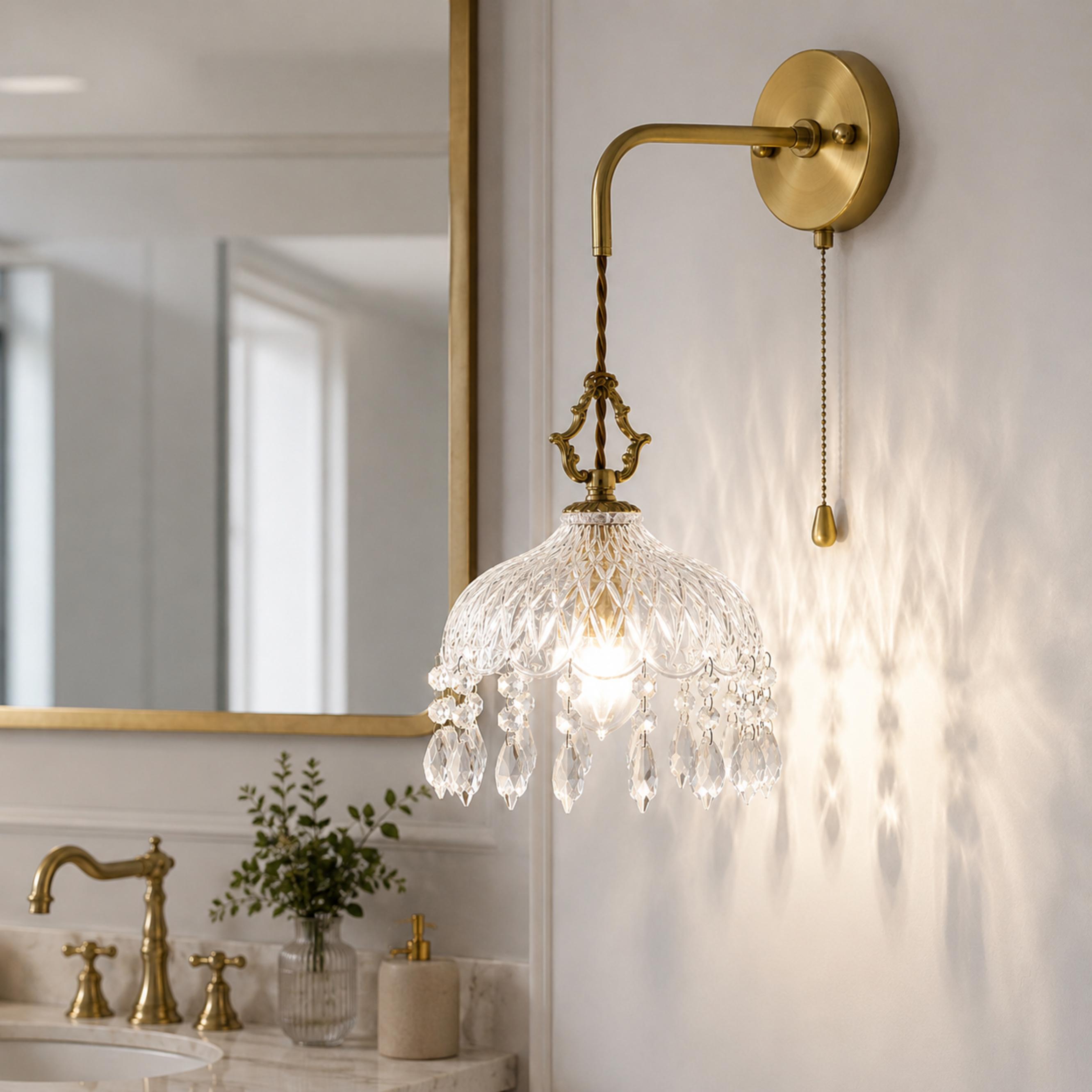 Nástěnné svítidlo v retro stylu s měděnou konstrukcí a propracovaným skleněným designem, LED 90–260 V | ribuella