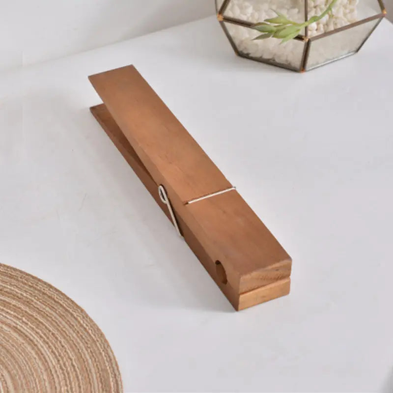 Towel Holder with Clothespins for Bathroom Use | ribuella