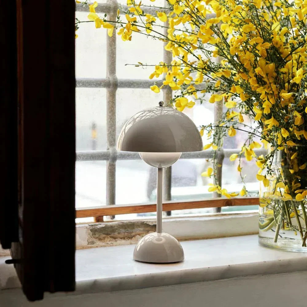 Stolní lampa v retro stylu – bezdrátová se 3 nastavitelnými úrovněmi jasu | ribuella