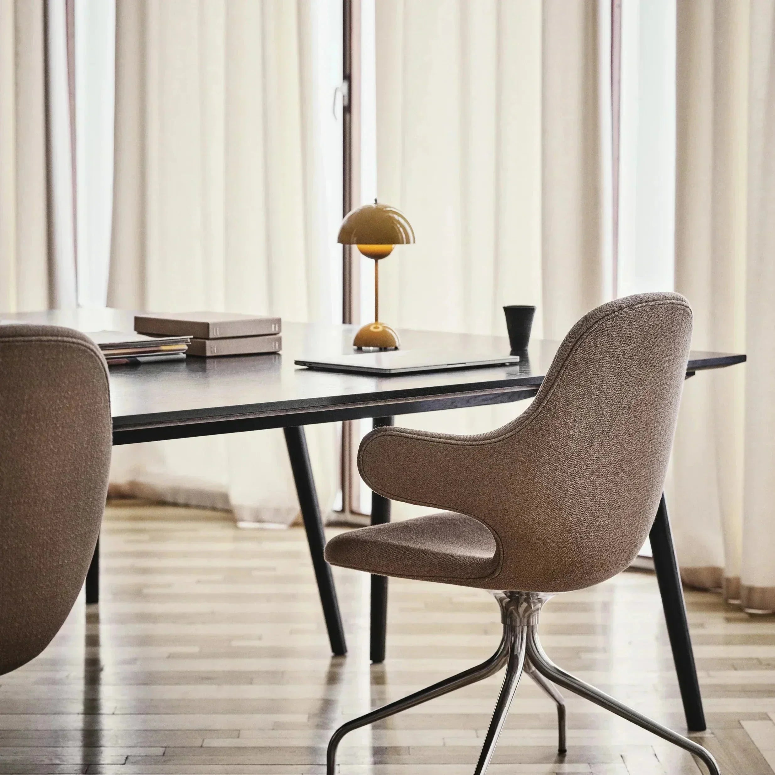 Stolní lampa v retro stylu – bezdrátová se 3 nastavitelnými úrovněmi jasu | ribuella