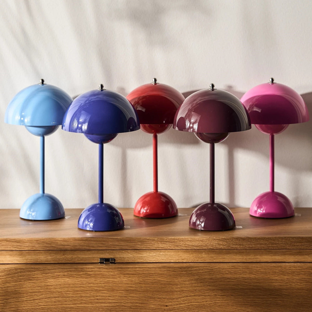Stolní lampa v retro stylu – bezdrátová se 3 nastavitelnými úrovněmi jasu | ribuella