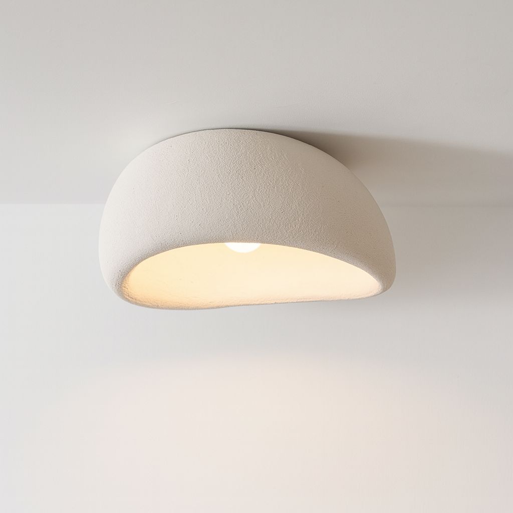 CalmGlow taklampe i harpiks, 30 cm — mykt, diffust design med lav profil