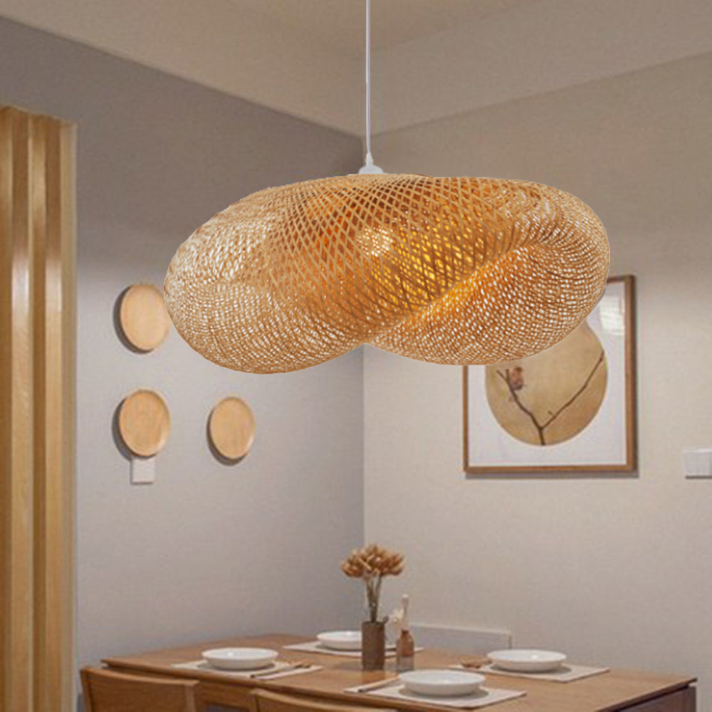 Candeeiro suspenso LED sustentável SylvaLume em bambu, artesanal e de brilho quente