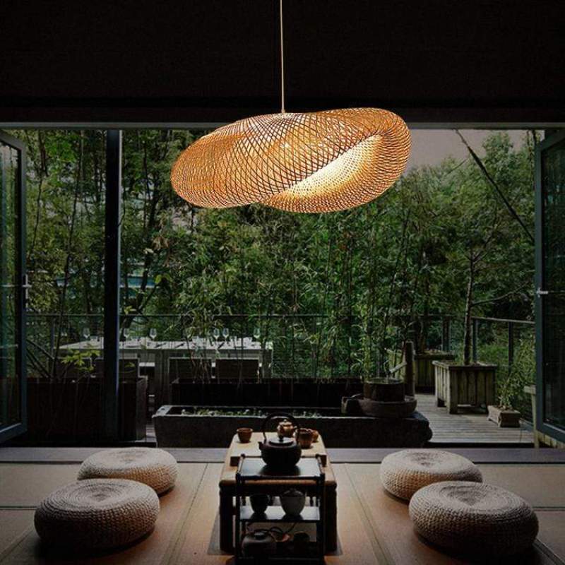 Candeeiro suspenso LED sustentável SylvaLume em bambu, artesanal e de brilho quente