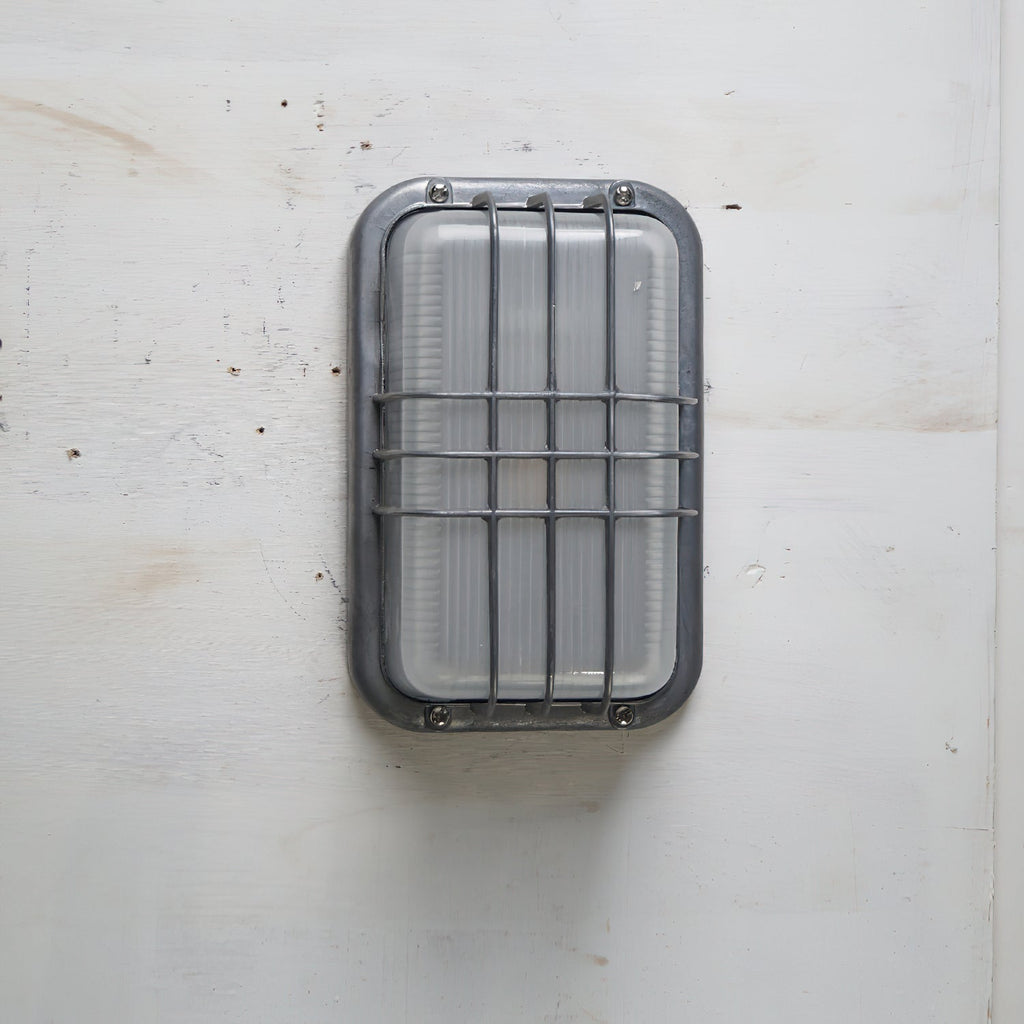 Garden Trading Chatham Outdoor Sconce - Wall Mount Frosted Diffuser