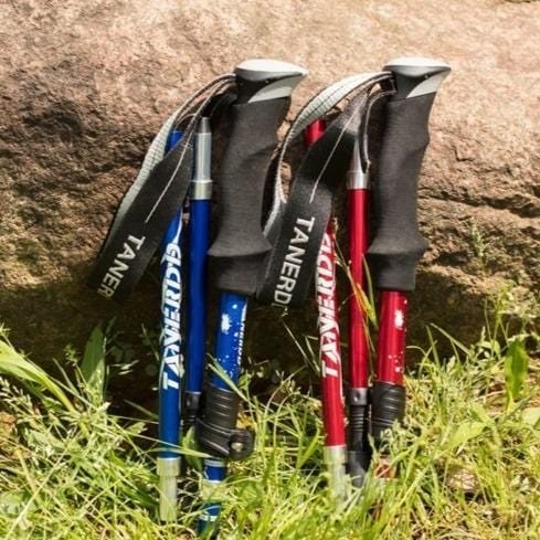 Składane lekkie kijki trekkingowe, kompaktowe i zapewniające niezawodne podparcie