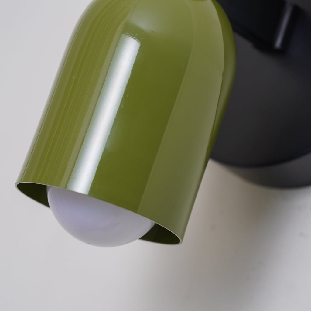 Vintage dizájnú, elemmel működő fali lámpa, állítható dupla lámpafejekkel