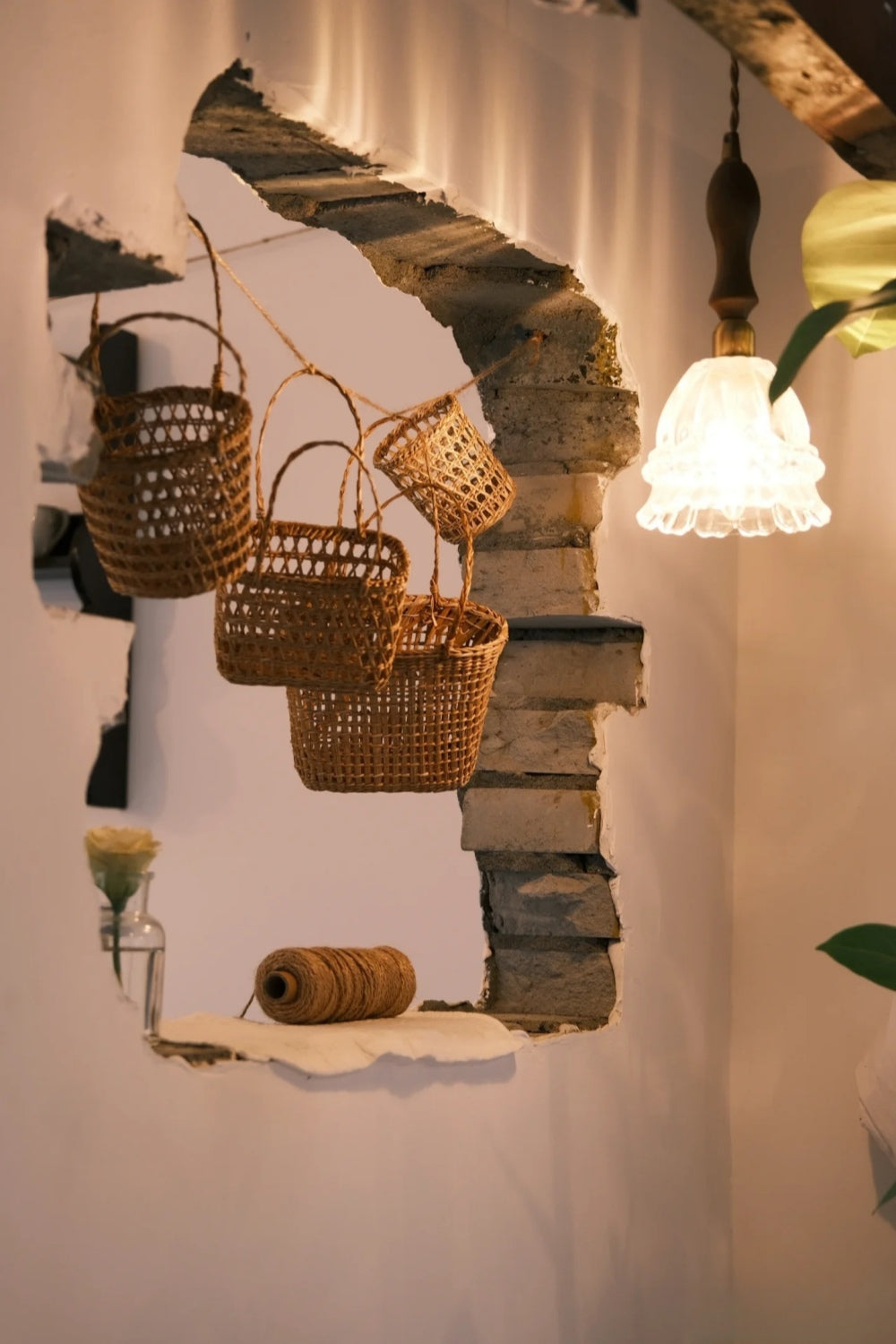Glass Jellyfish Pendant Light M38, French Pastoral, Compact