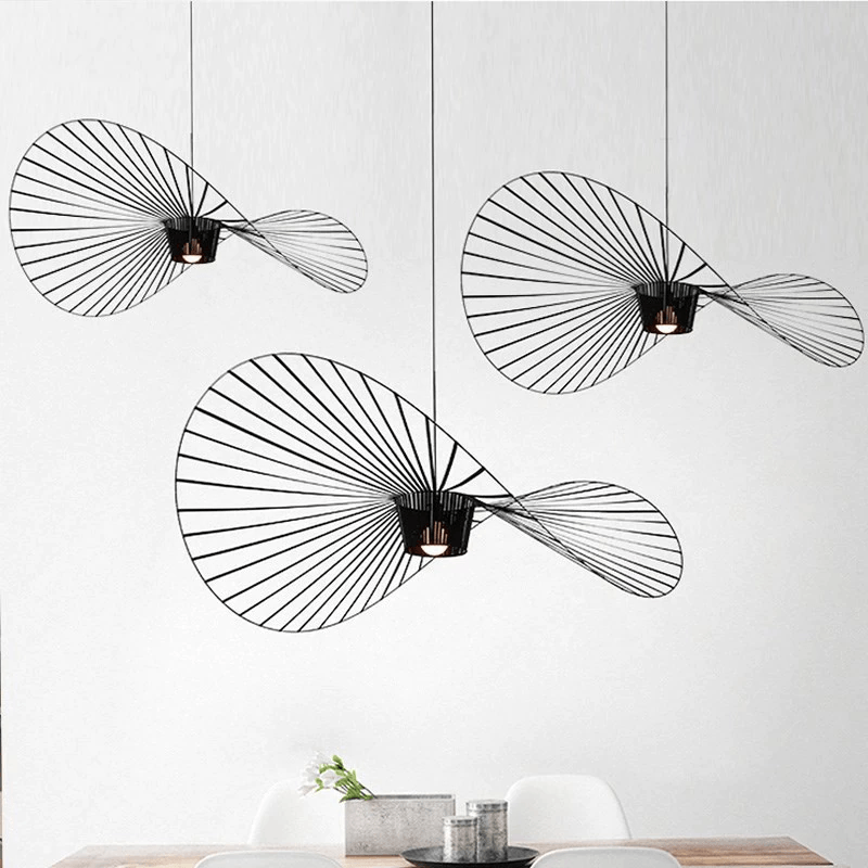 Lampa wisząca Solara w kształcie słomkowego kapelusza — minimalistyczna dekoracja