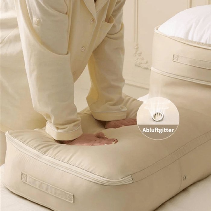 Storage Sack - Space-Saving Minus Vacuum - Compressible, Water-Resistant - BeddingBag | ribuella