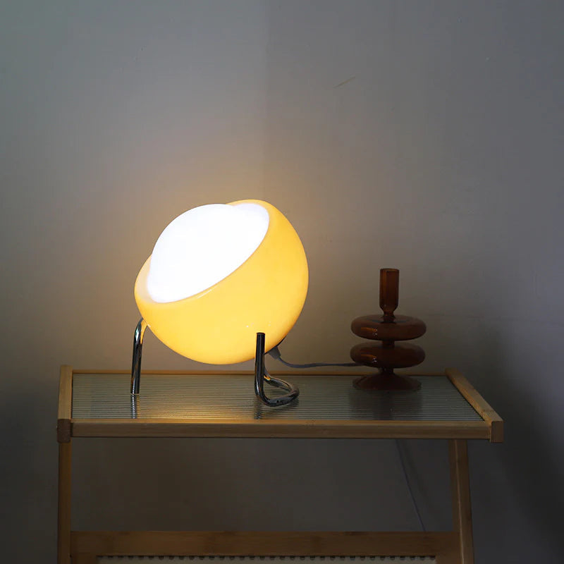 Retro Style Round Table Lamp with Cozy LED Lighting | ribuella