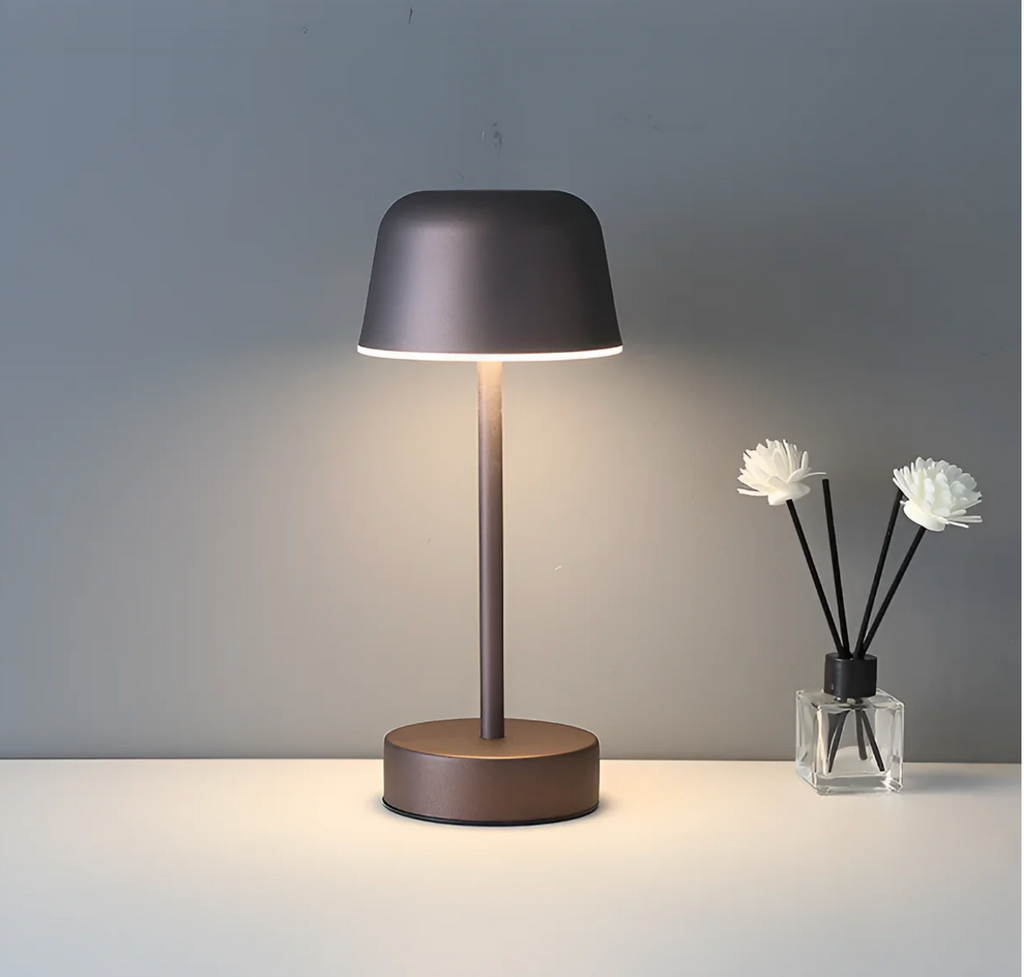 RetroLED — bezprzewodowa lampka stołowa LED w stylu retro | ribuella